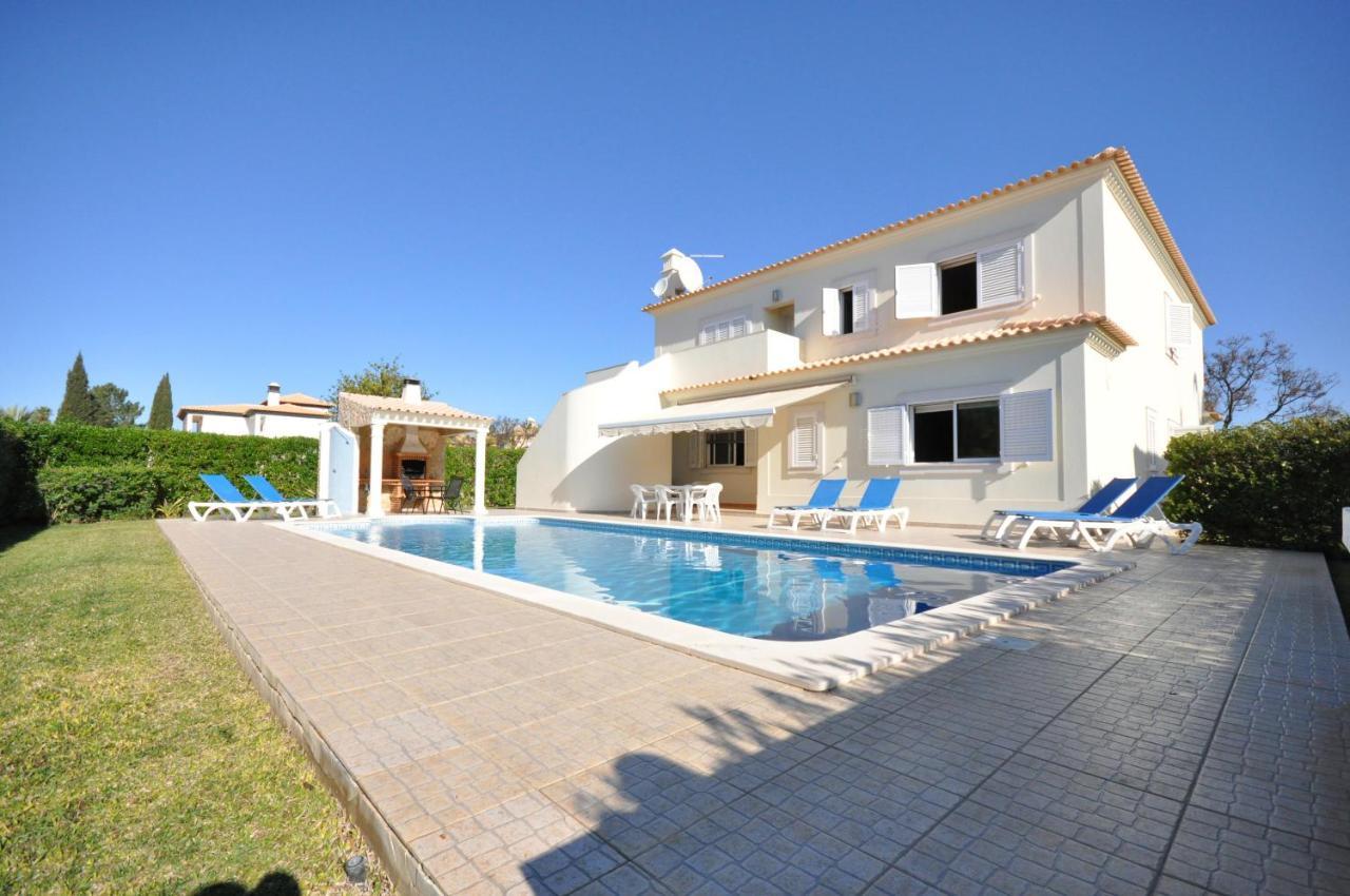 Large 3 Bedroom Private Pool In Vilasol Villa