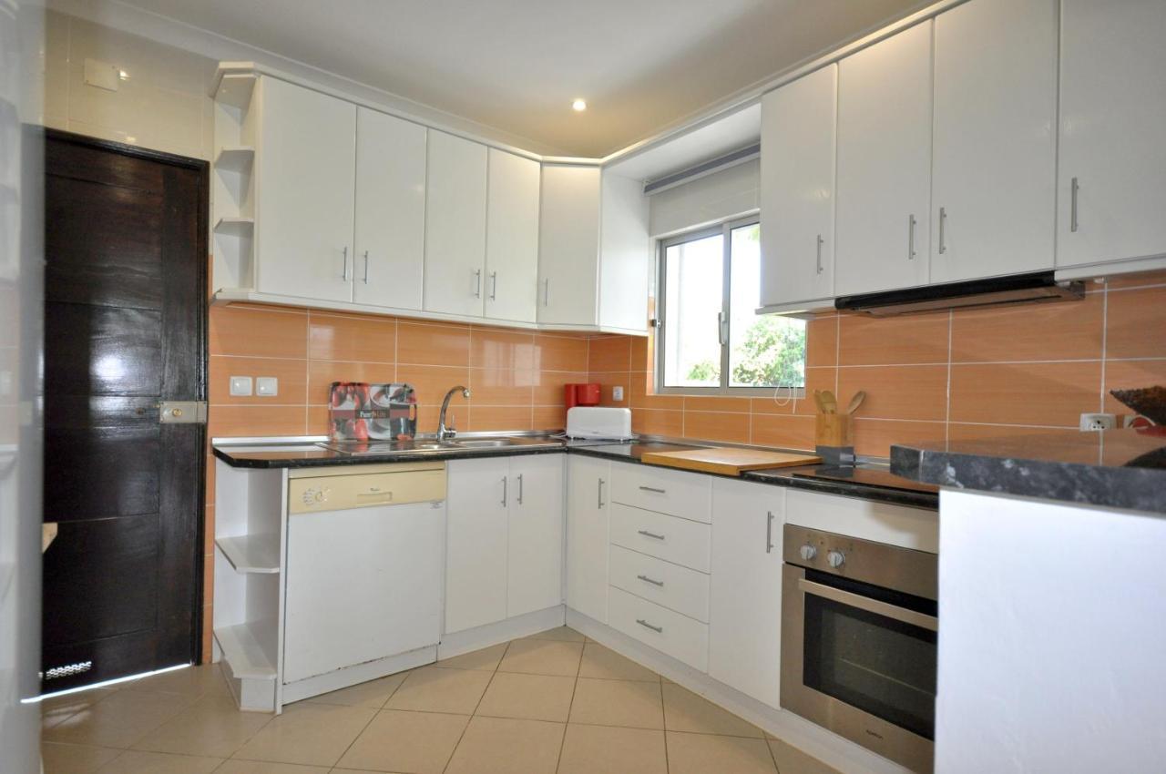 Villa Delightful Single-storey Villa, Private Pool, Free Air Conditioning And Wifi