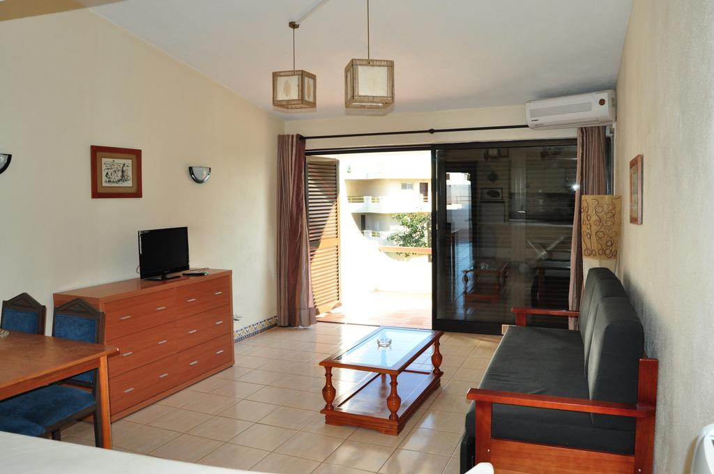 Apartment Solar Das Palmeiras