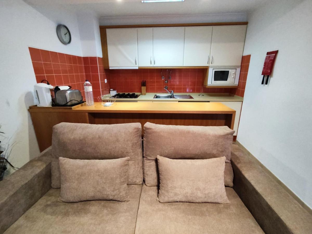 Apartamento 4d Mar - Casas & Papeis *