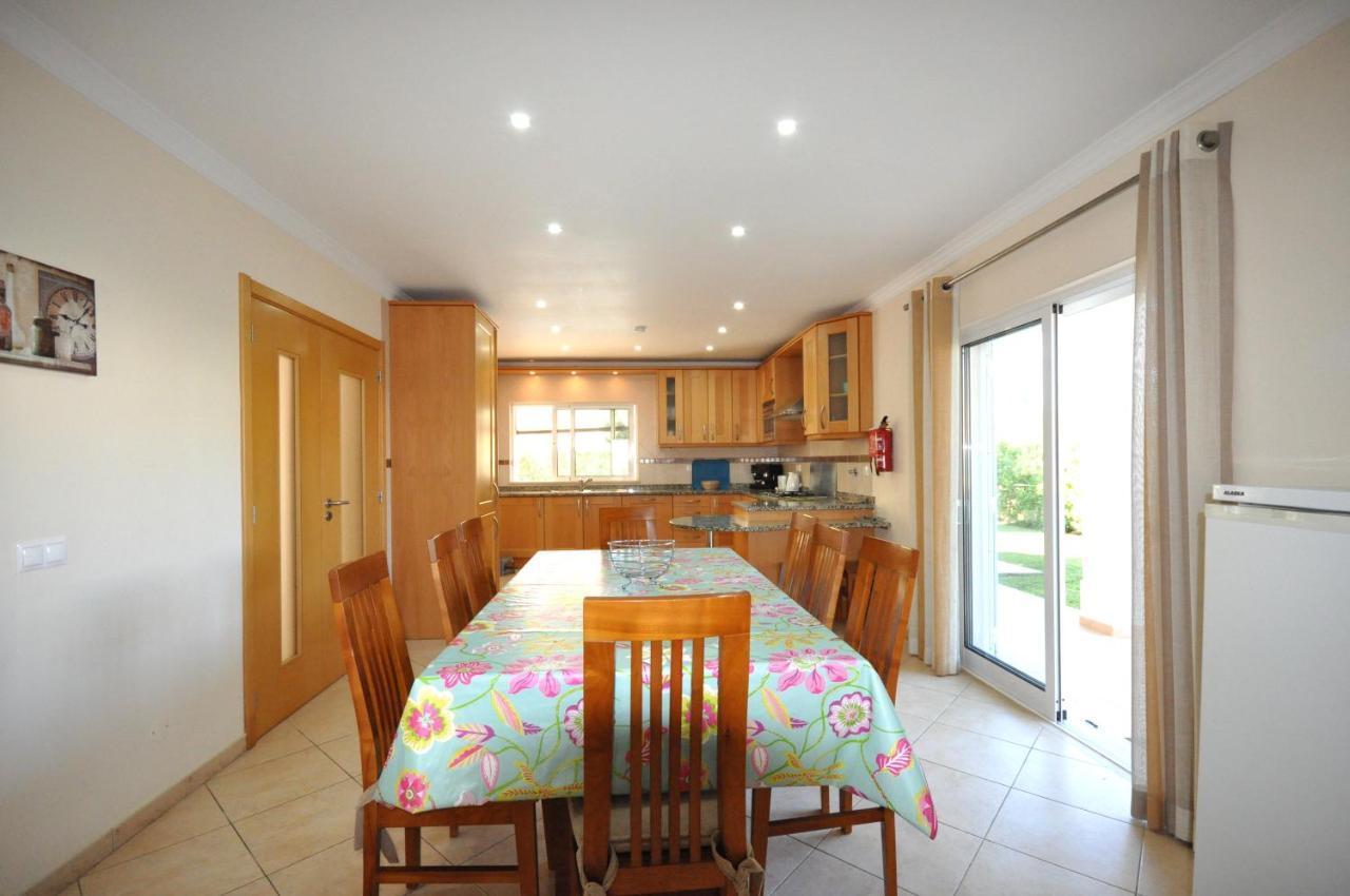 Large 3 Bedroom Private Pool In Vilasol