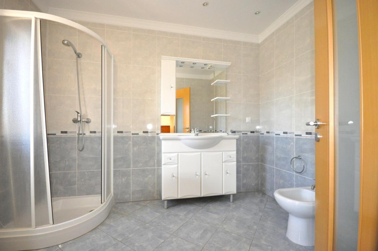 Villa Large 6 Bedroom Private Pool In Vilasol