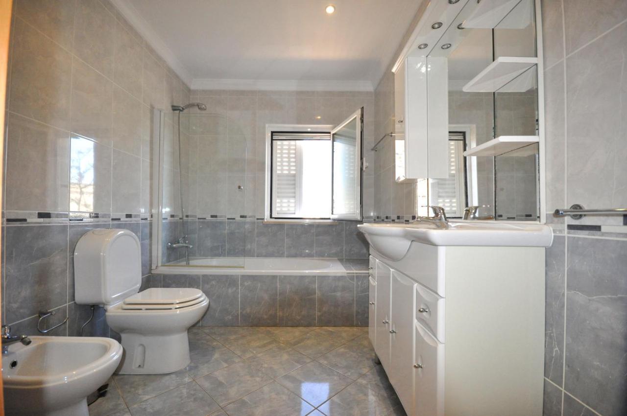 Large 6 Bedroom Private Pool In Vilasol Villa *