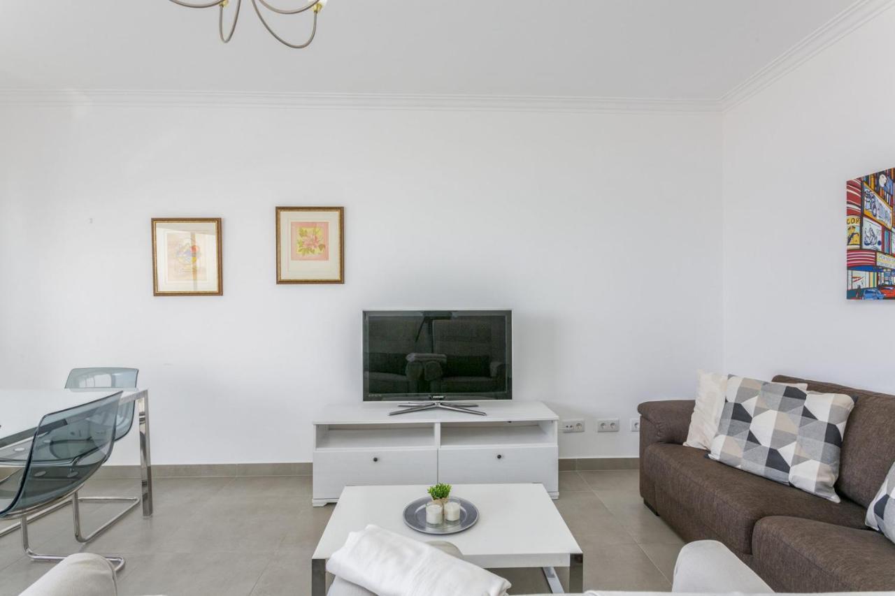 Miral 3 - Sea Front By Hd Apartment Quarteira