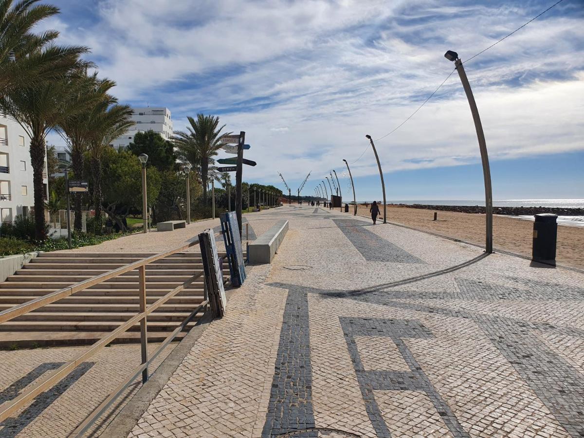 T3 Alto -vista Mar,ar Condicionado,garagem Apartamento *