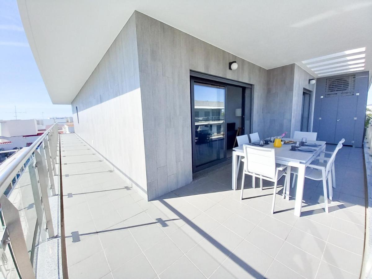 T3 Alto -vista Mar,ar Condicionado,garagem