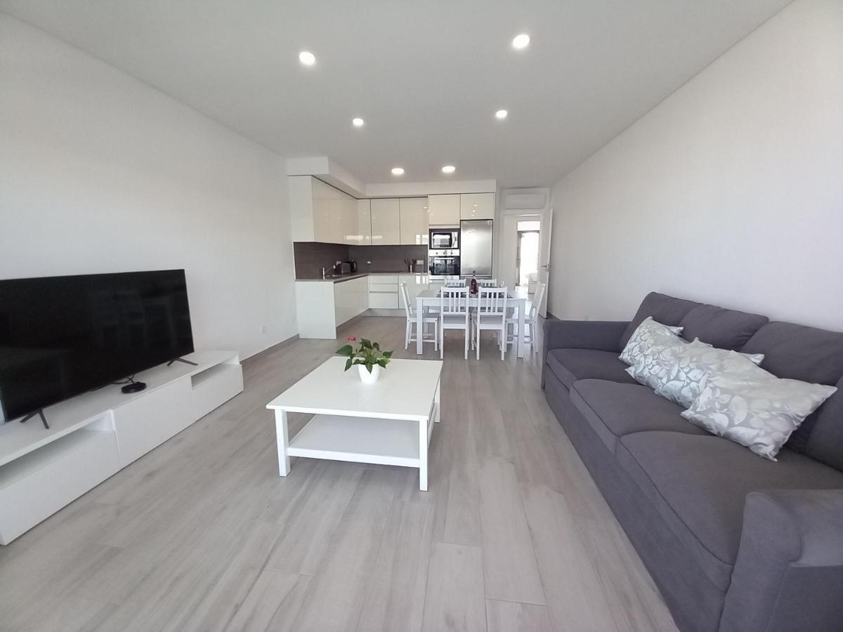 T3 Alto -vista Mar,ar Condicionado,garagem *