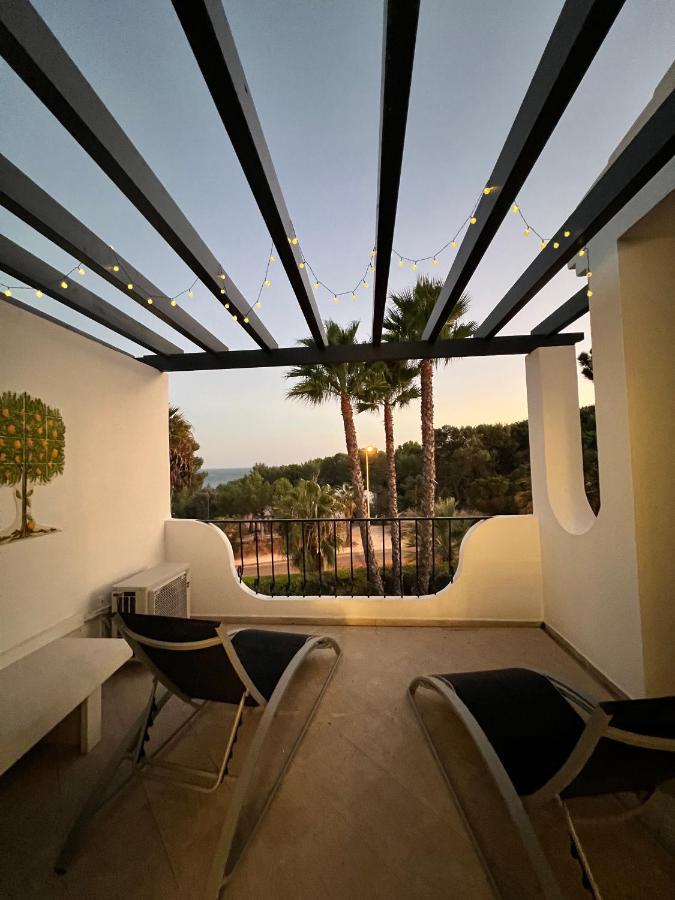 Luxury Modern T2 Ocean View - Free Parking - Pool Apartment Alvor