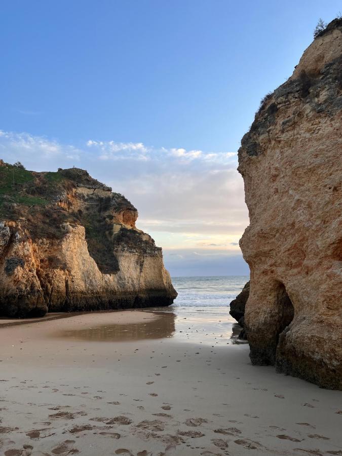 Luxury Modern T2 Ocean View - Free Parking - Pool Alvor