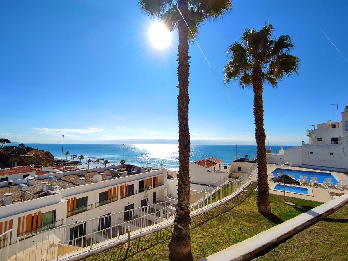 Apartment With Atlantic Ocean View By Becherish Olhos de Agua (Albufeira)