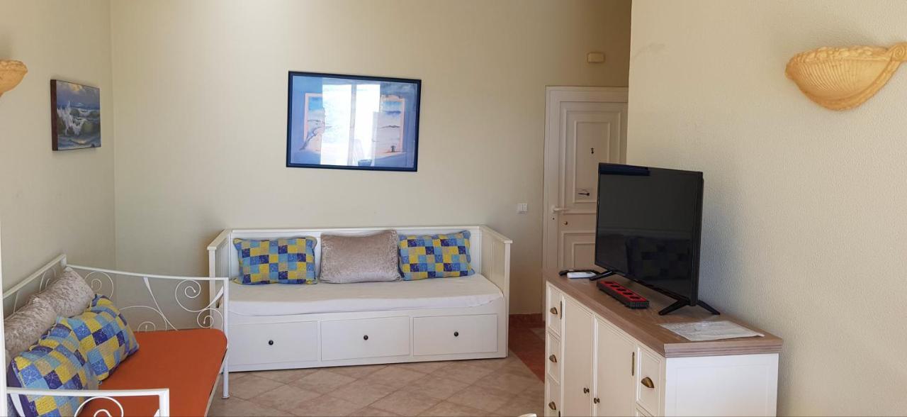 Apartamento Oura Sunset *