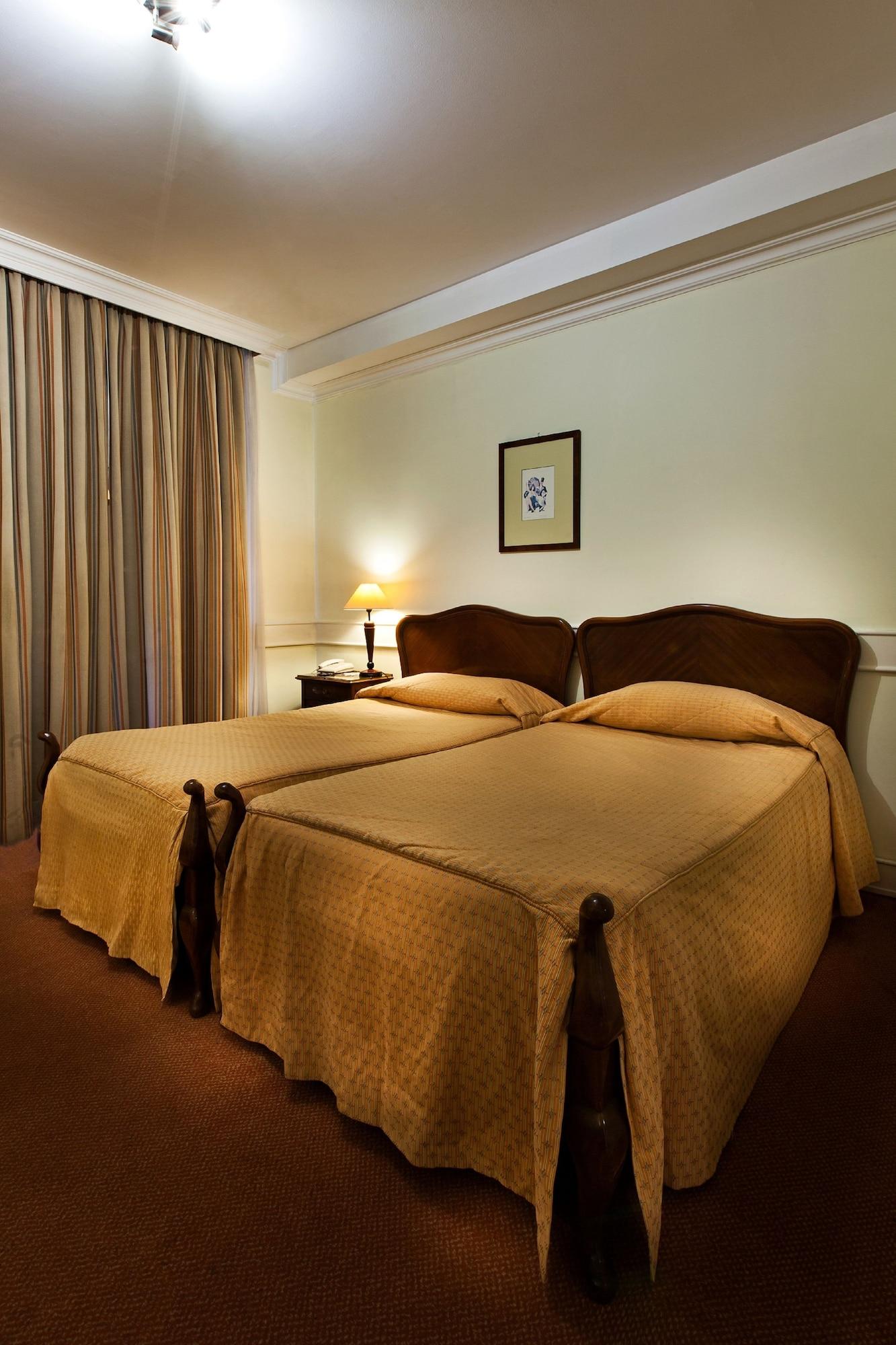 Metropole 3*