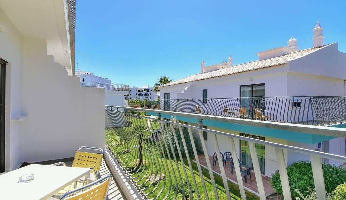 Apartahotel Bayside Salgados 3*