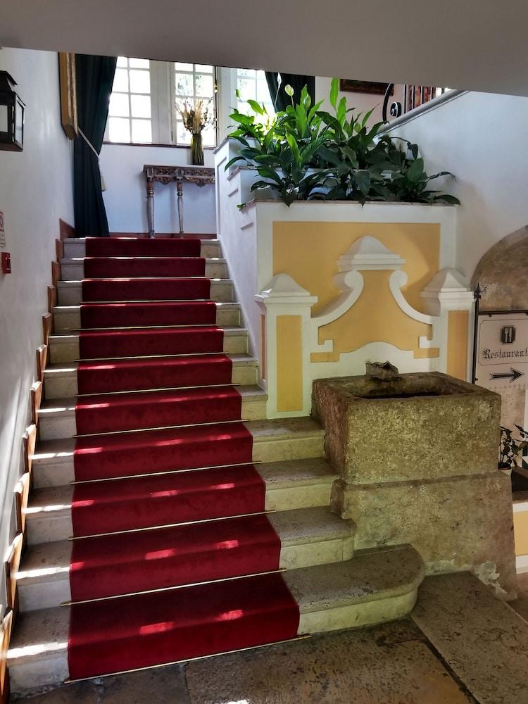 Lawrences 5* Sintra