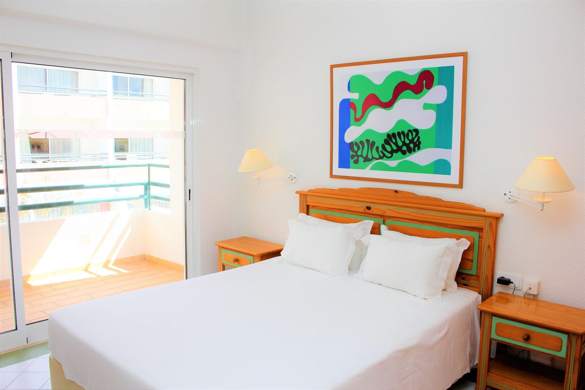 Ourabay - Art & Holidays Aparthotel Albufeira