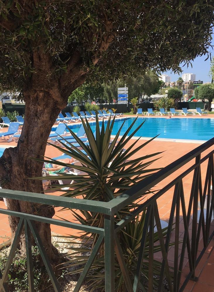 Aparthotel Ourabay - Art & Holidays 4*