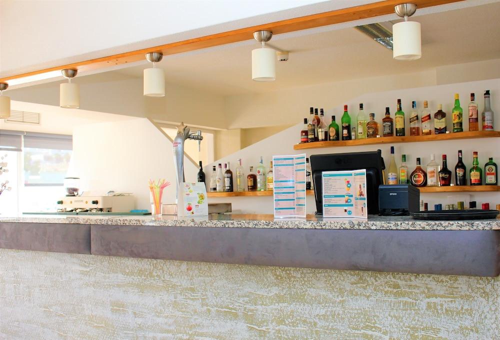 Aparthotel Ourabay - Art & Holidays 4*