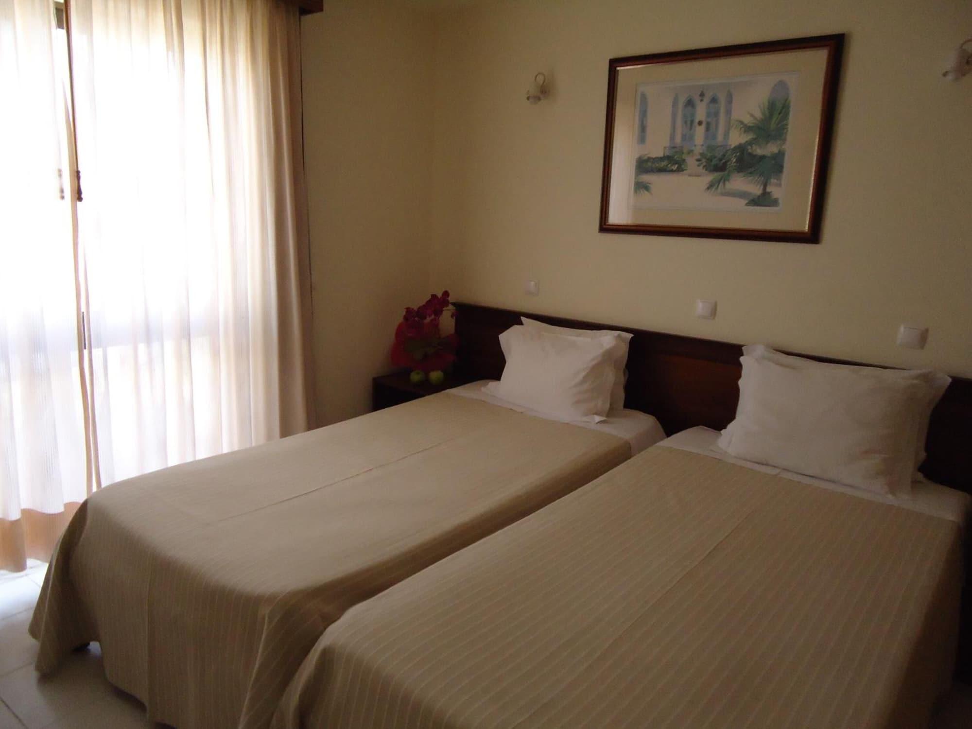 Boutique Marina S. Roque Hotel