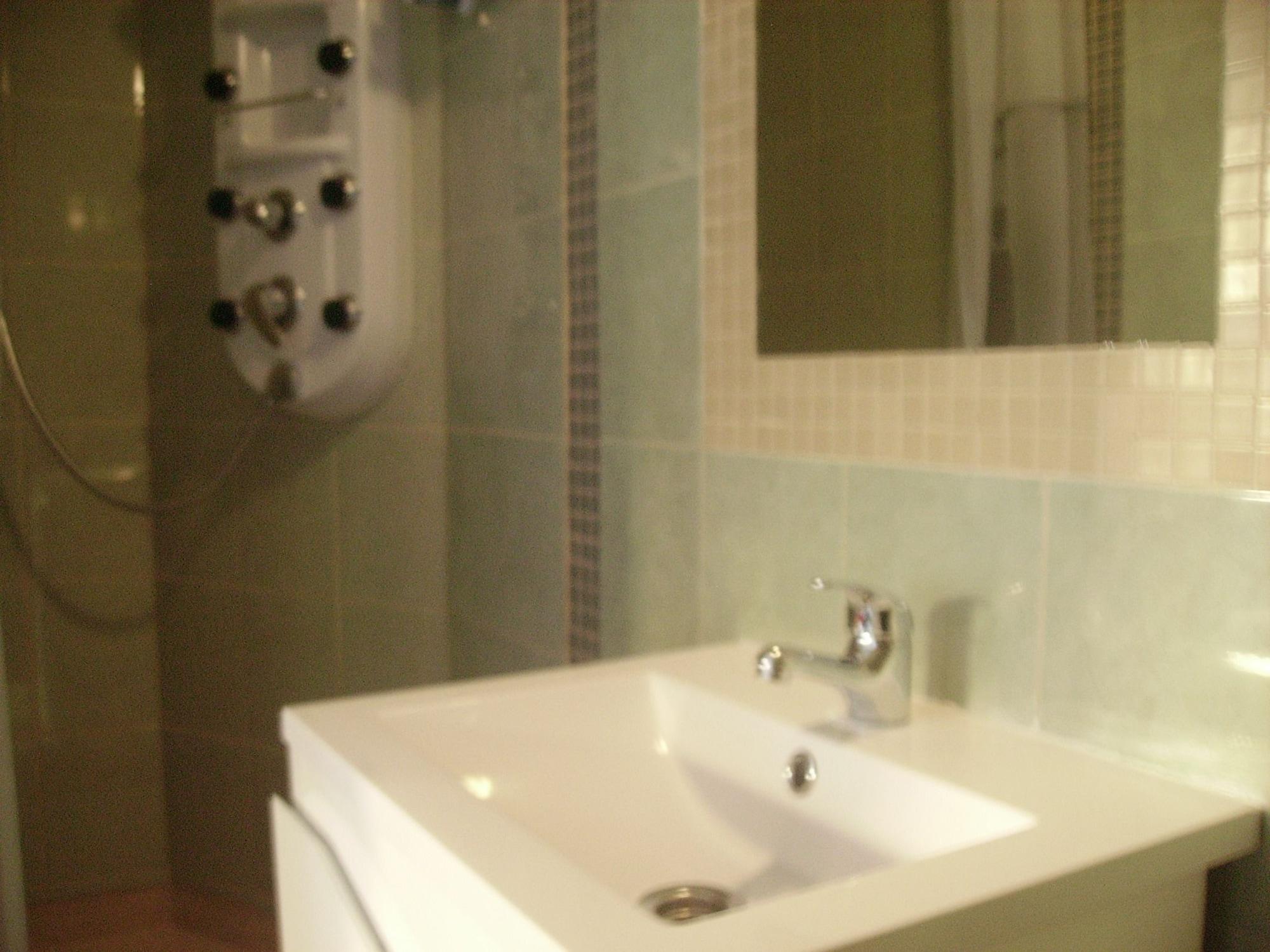 Ocean View Bed & Breakfast Lagos