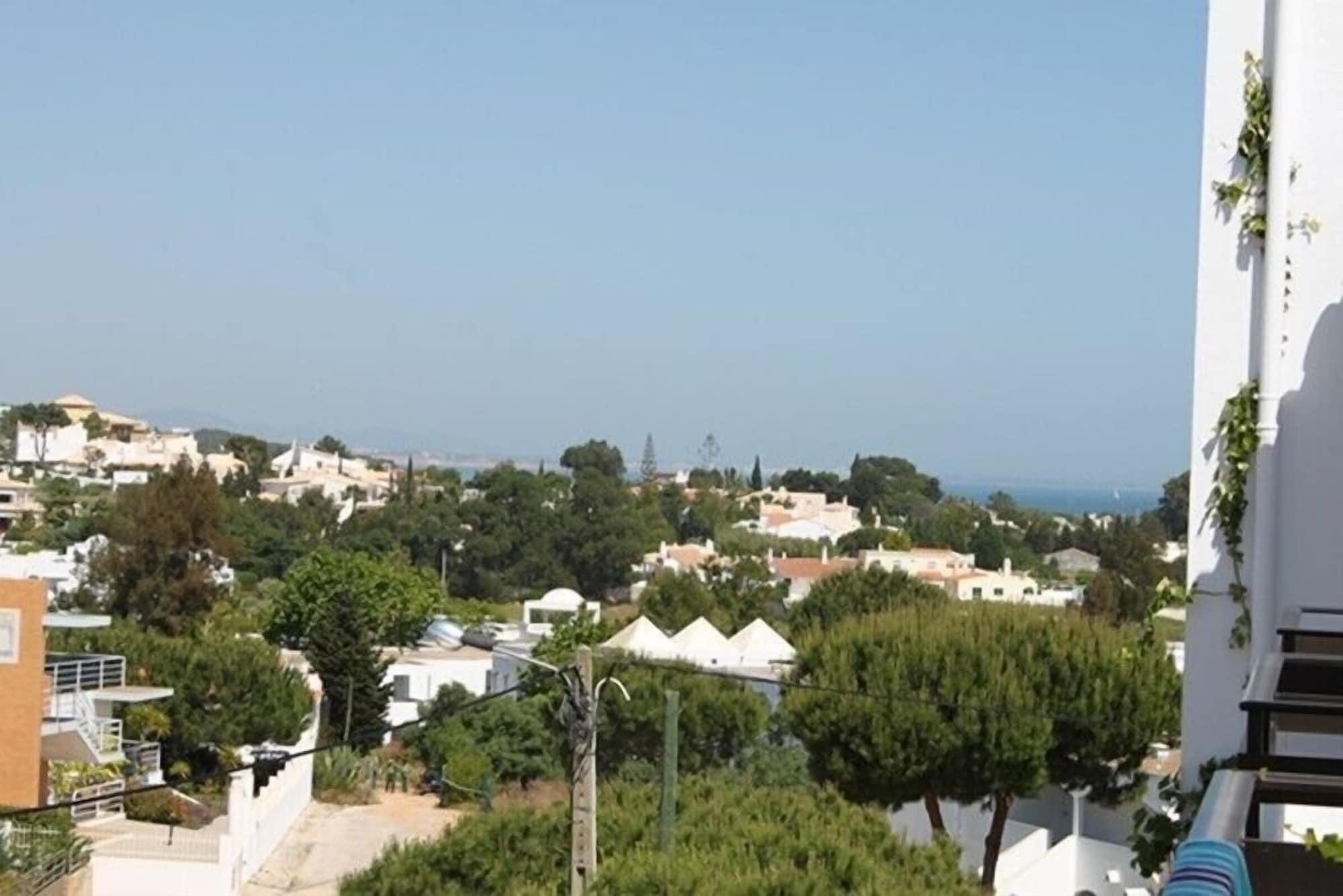Torre Velha Al Guest house 2*