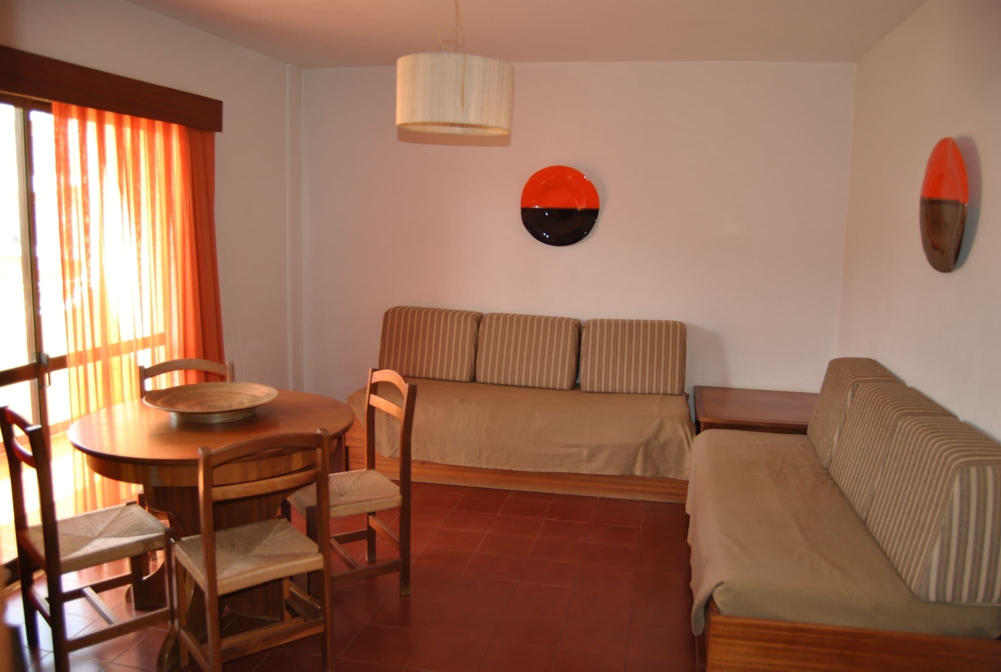 Apartment Olhos Do Mar