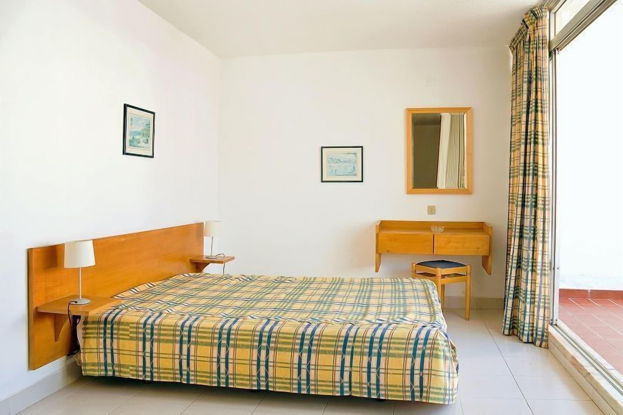 Aparthotel Edificio - Local