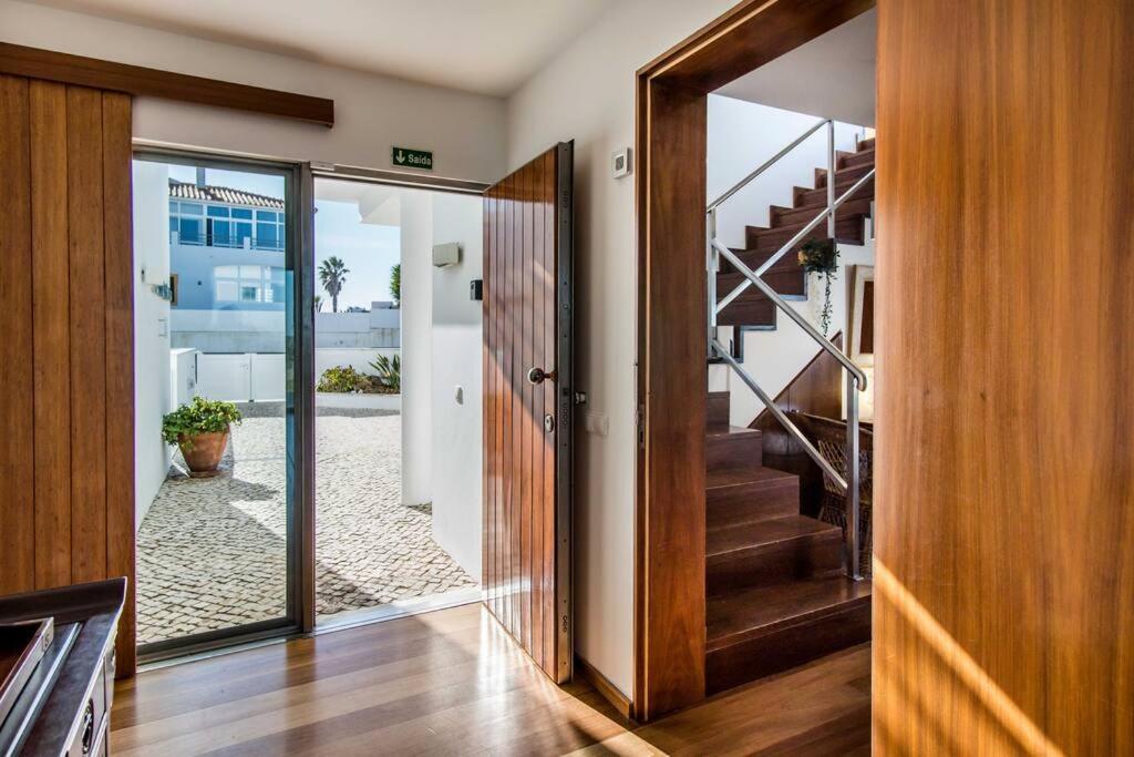Villa Beachside 5 Bdr 6 Baths Sleeps 9plus Ppl