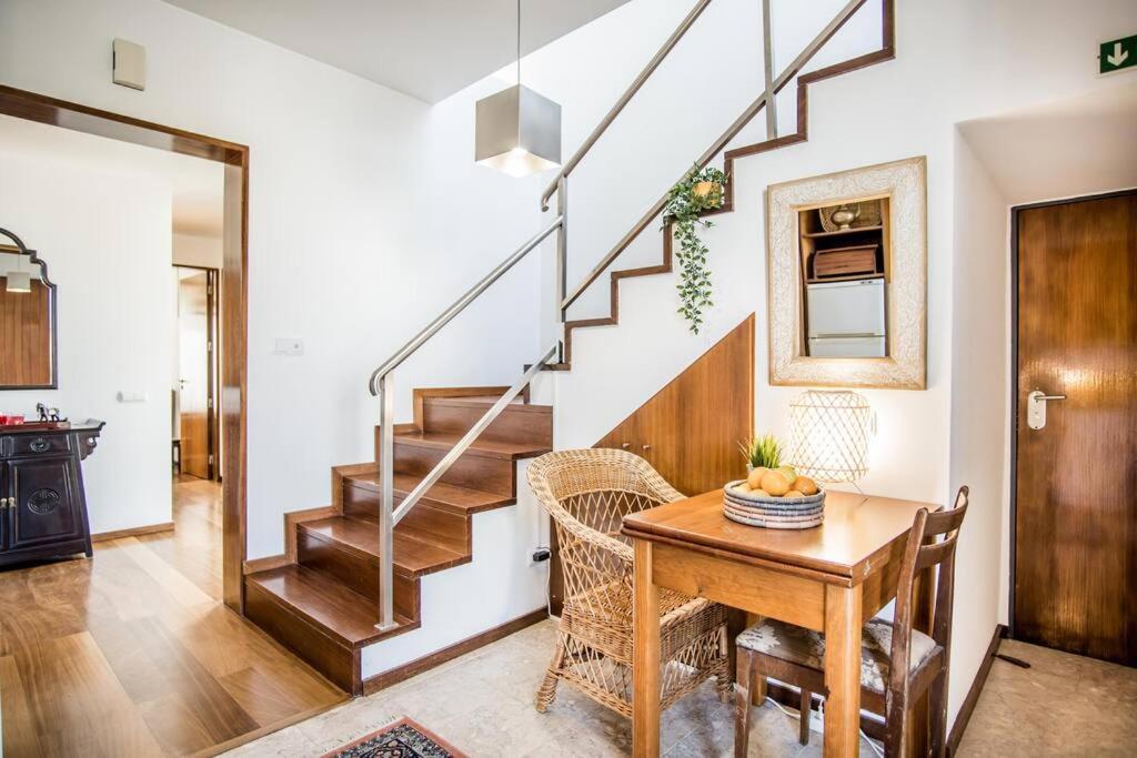 Villa Beachside 5 Bdr 6 Baths Sleeps 9plus Ppl *