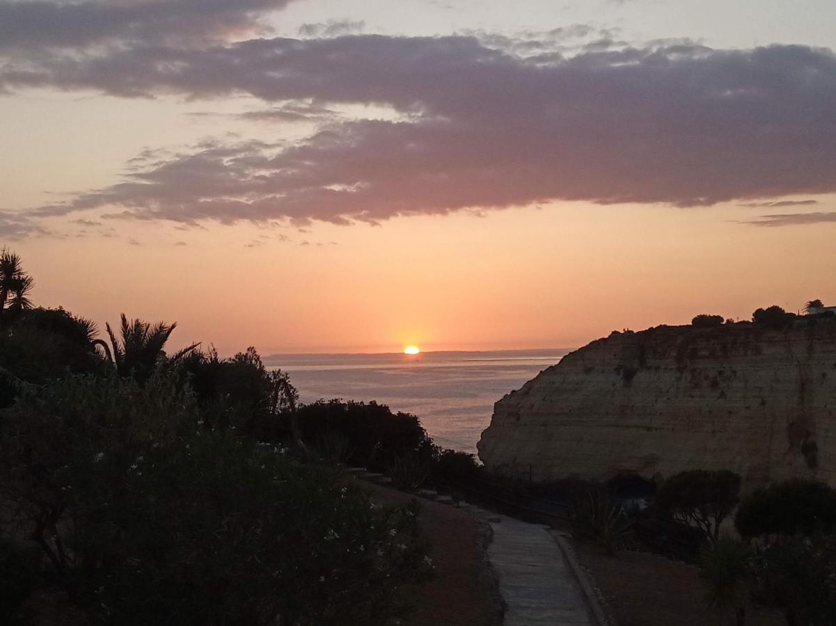 Mar-colina-sol * Carvoeiro (Lagoa)