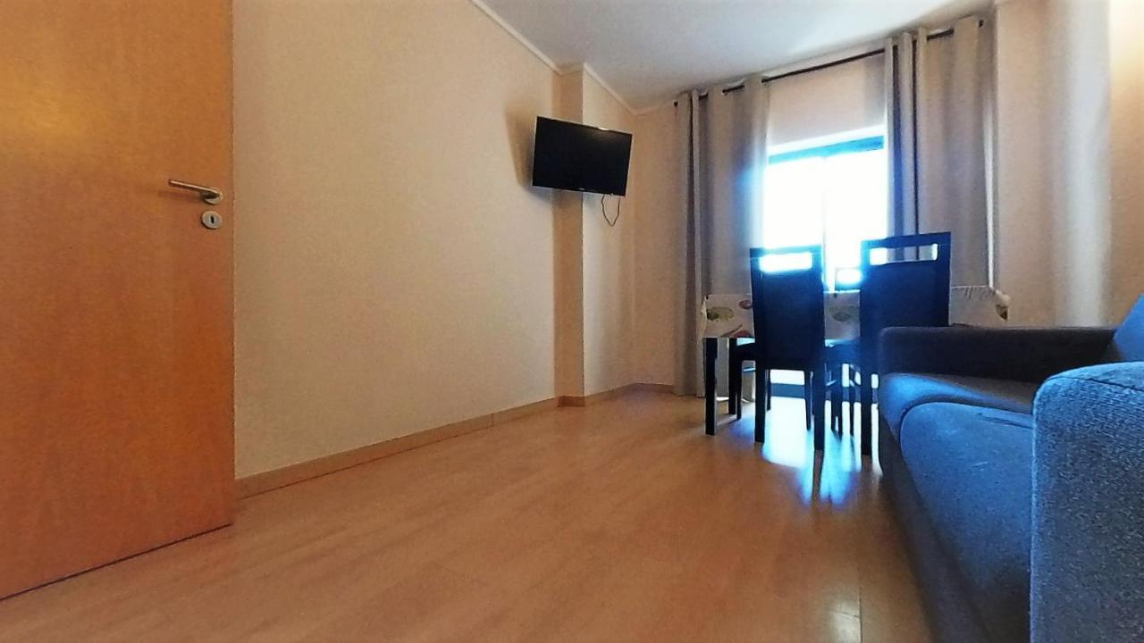 Turisticos Rocha Tower 3 *