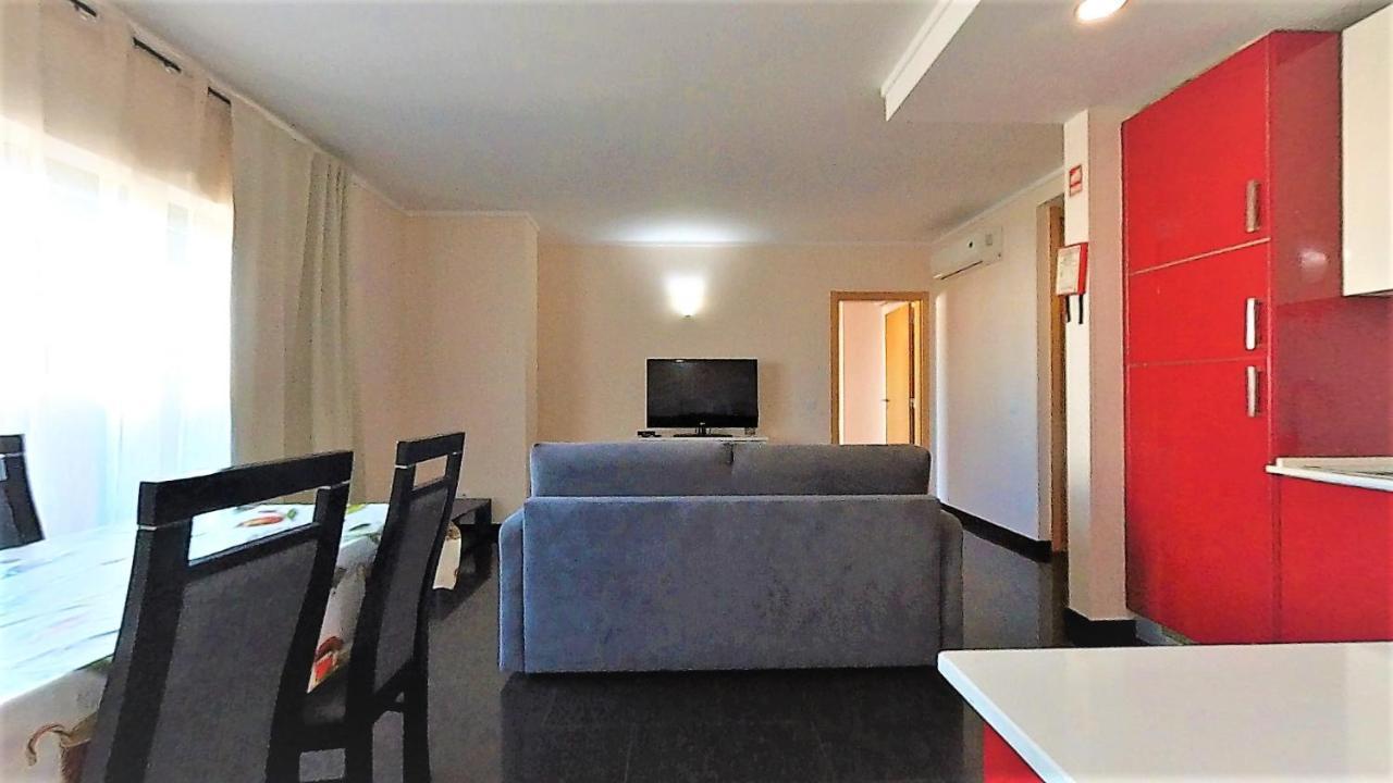 Turisticos Rocha Tower 3 Apartment
