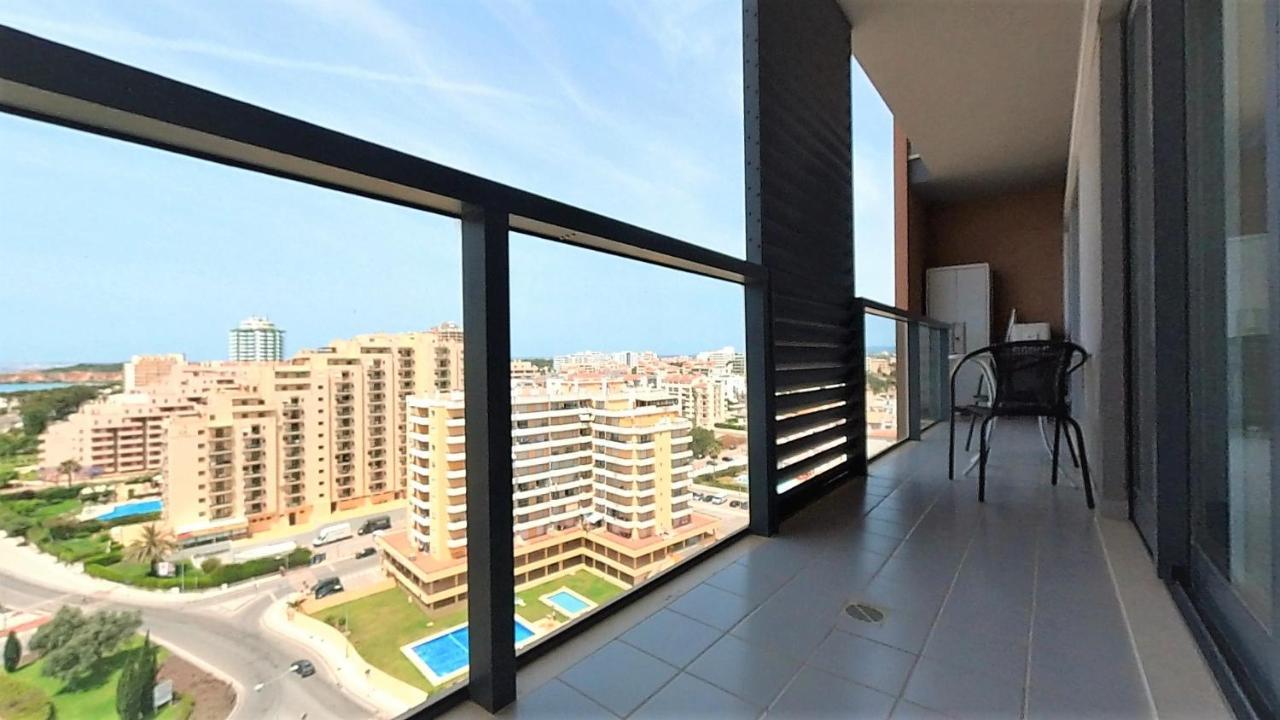 Turisticos Rocha Tower 13c Appartement