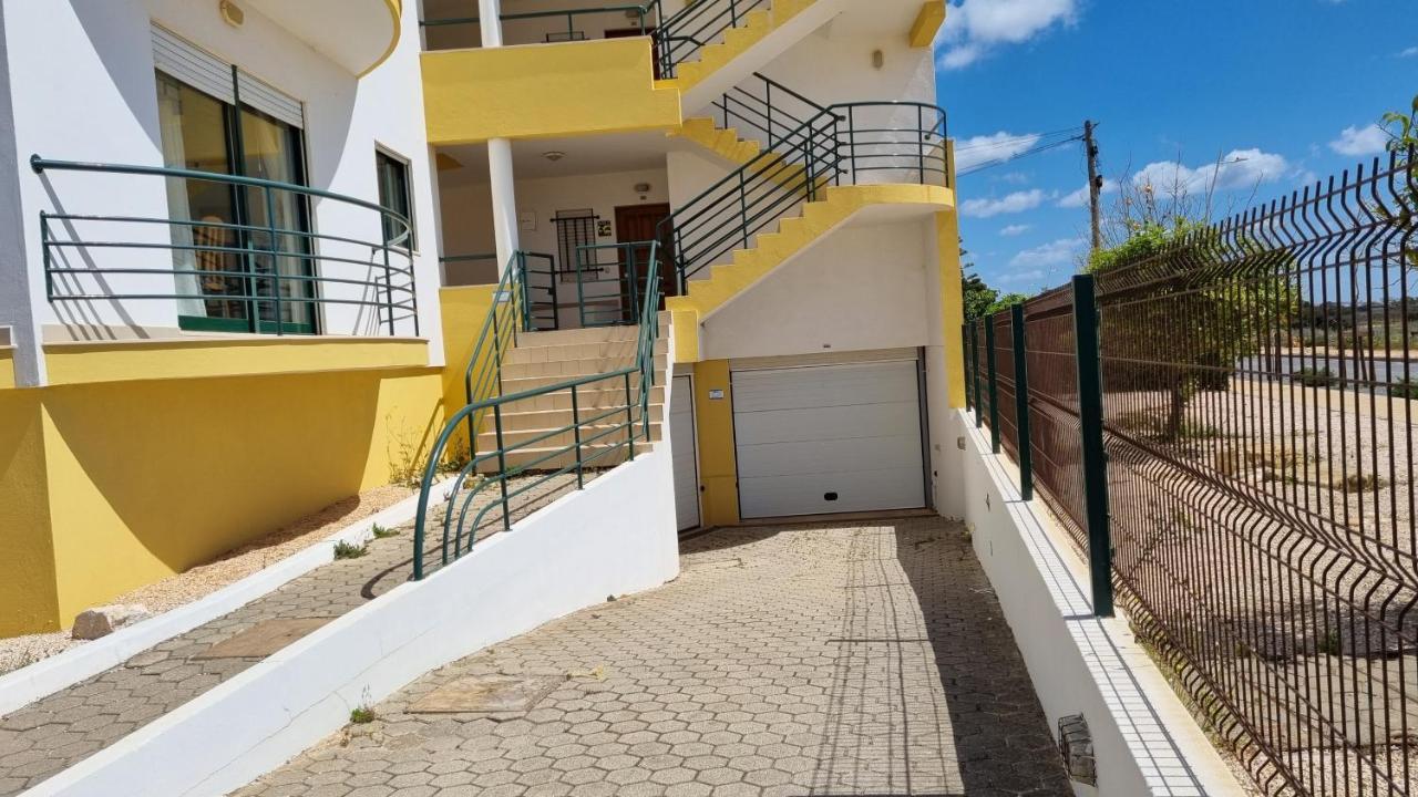 Meia Apartment