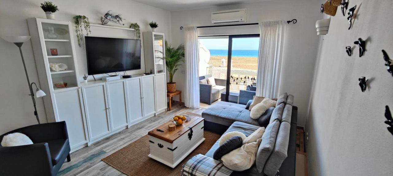 The Swallow's Rest House - Meia Apartment Lagos