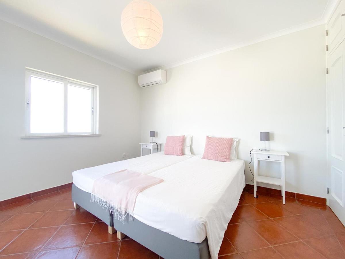 Spacious Penthouse Sea View Near #1925 Lagos