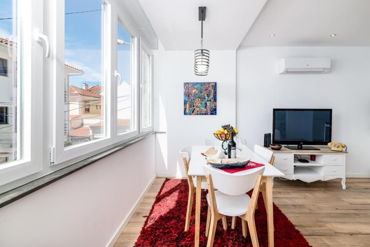 Apartment T2 Tiles Estoril