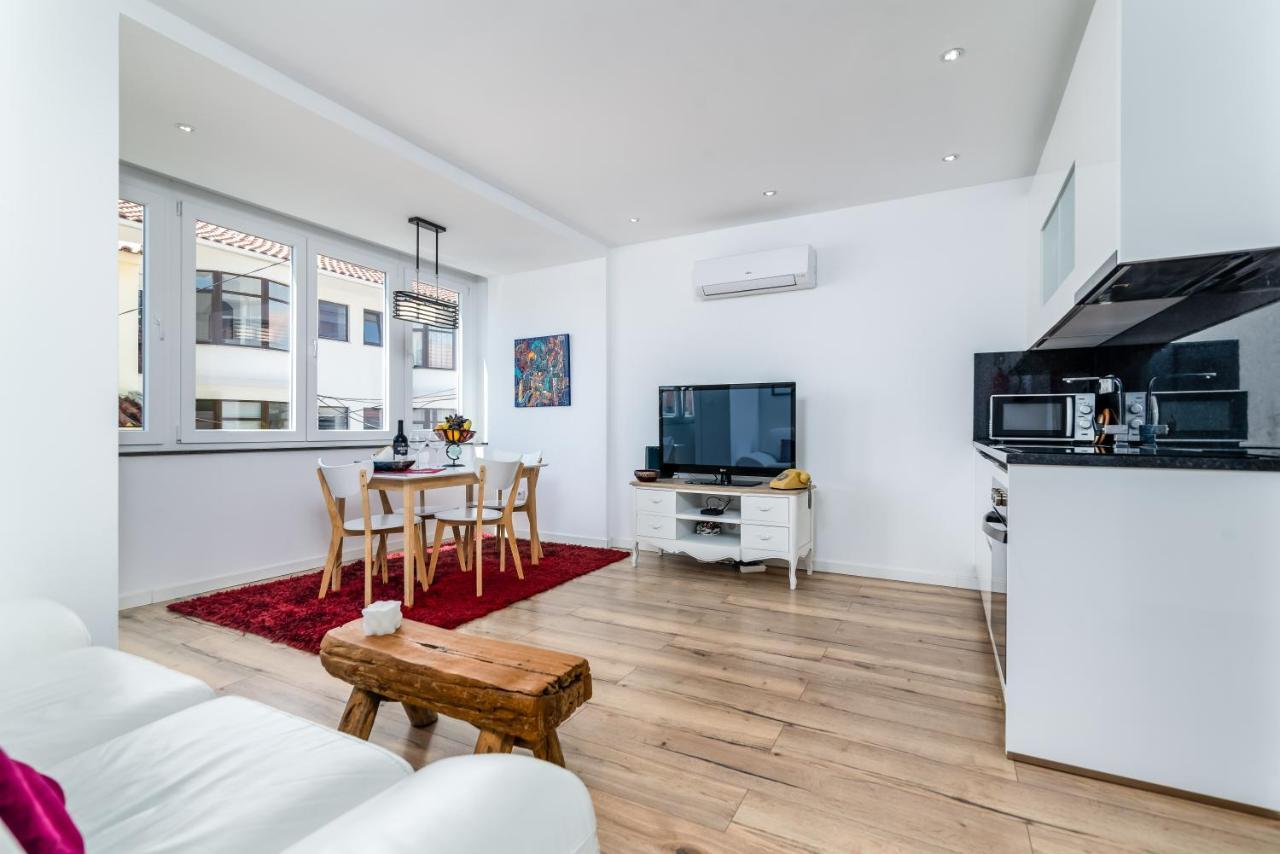 T2 Tiles Apartment *