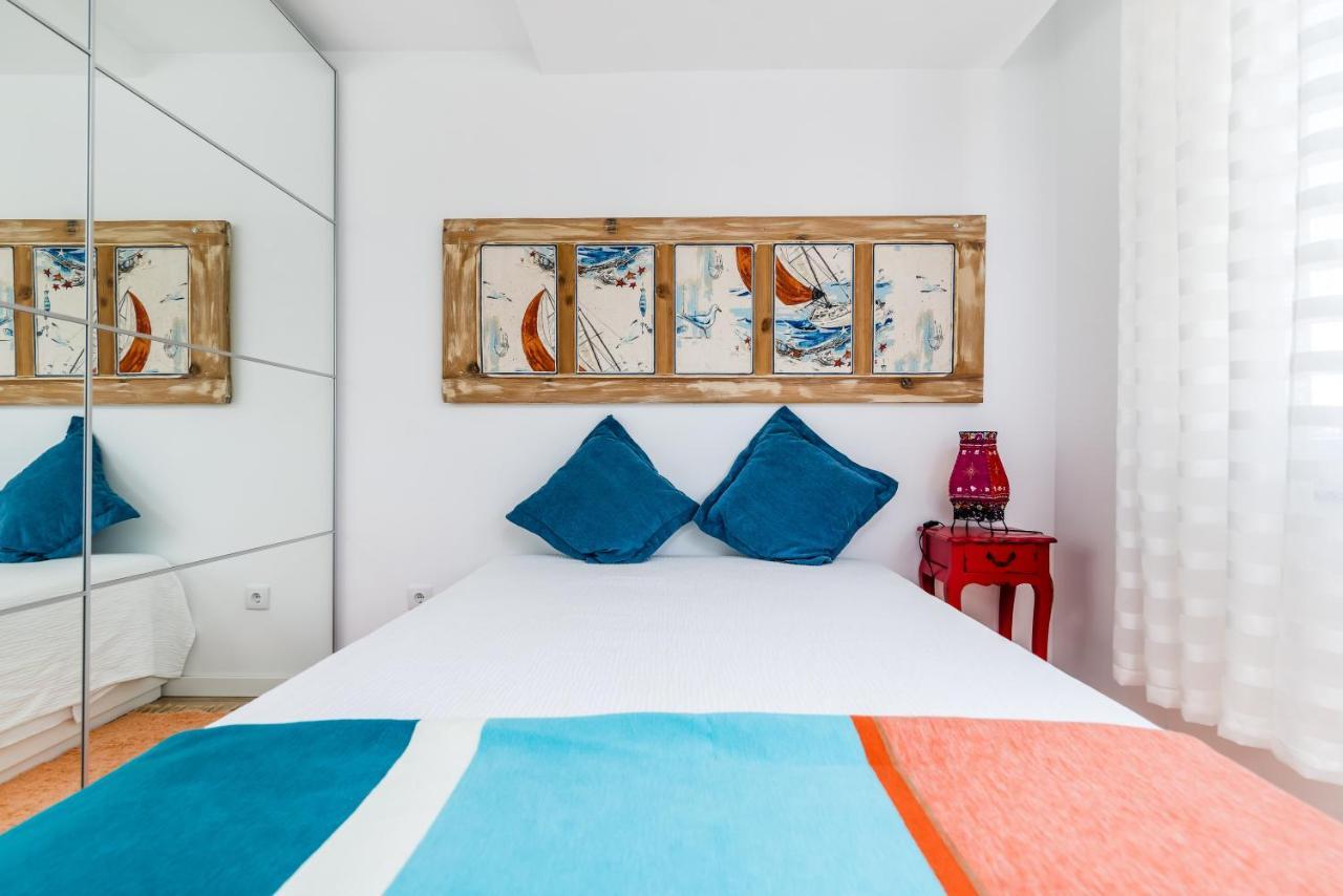 T2 Tiles Apartment