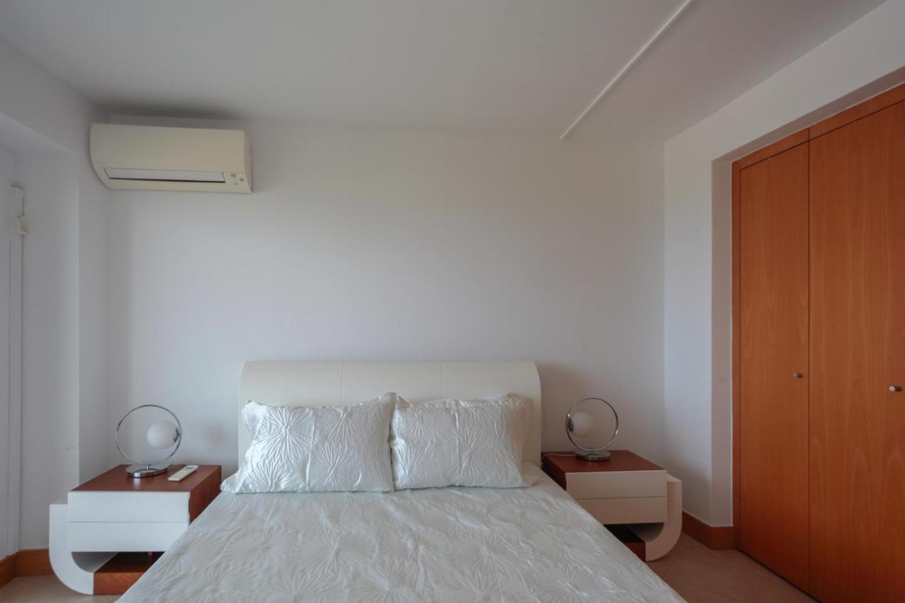 Outstanding Penthouse With Amazing Sea Views Apartamento
