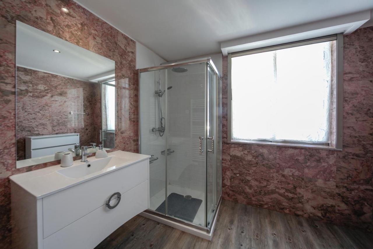 Outstanding Penthouse With Amazing Sea Views Apartamento Portimão