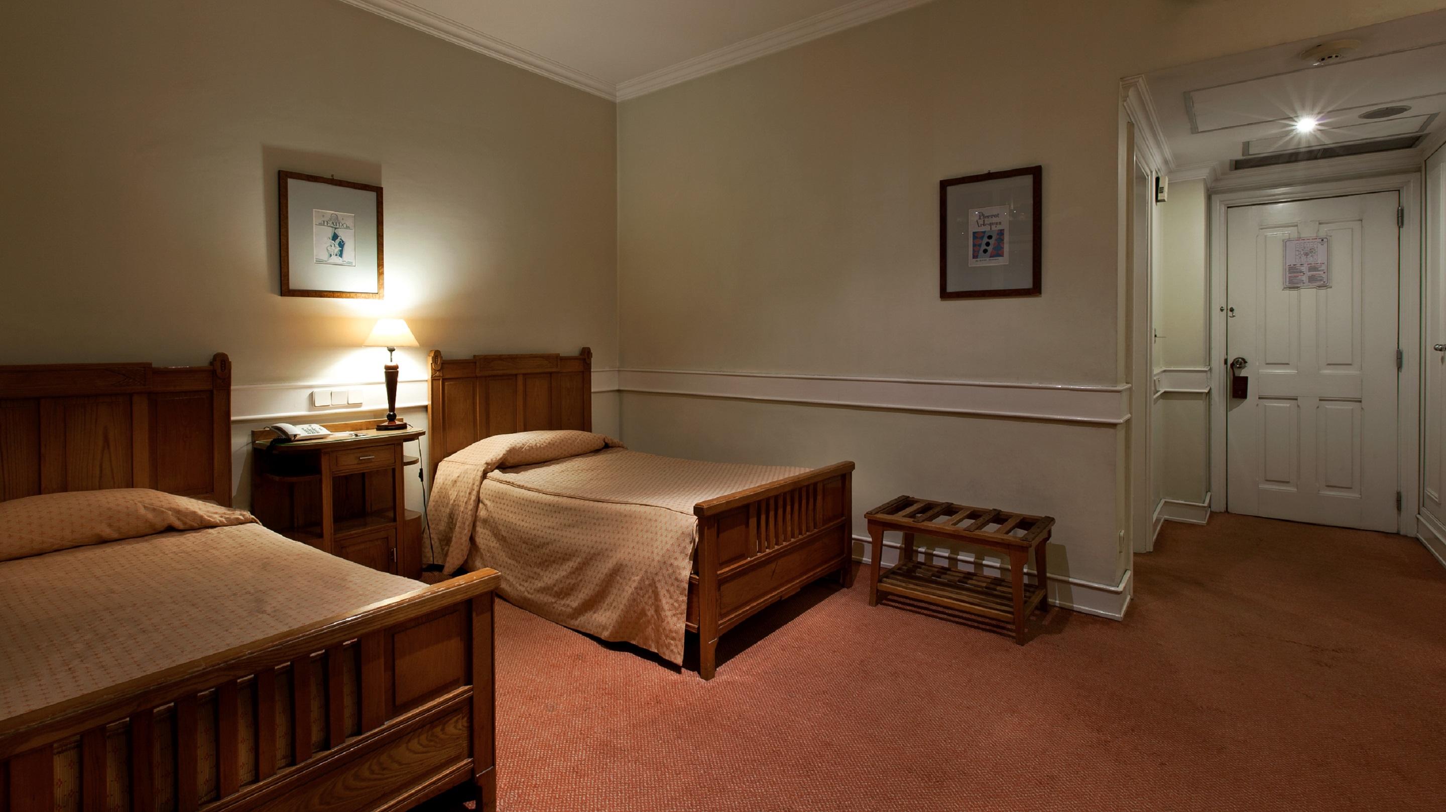 Metropole 3* Lisbon
