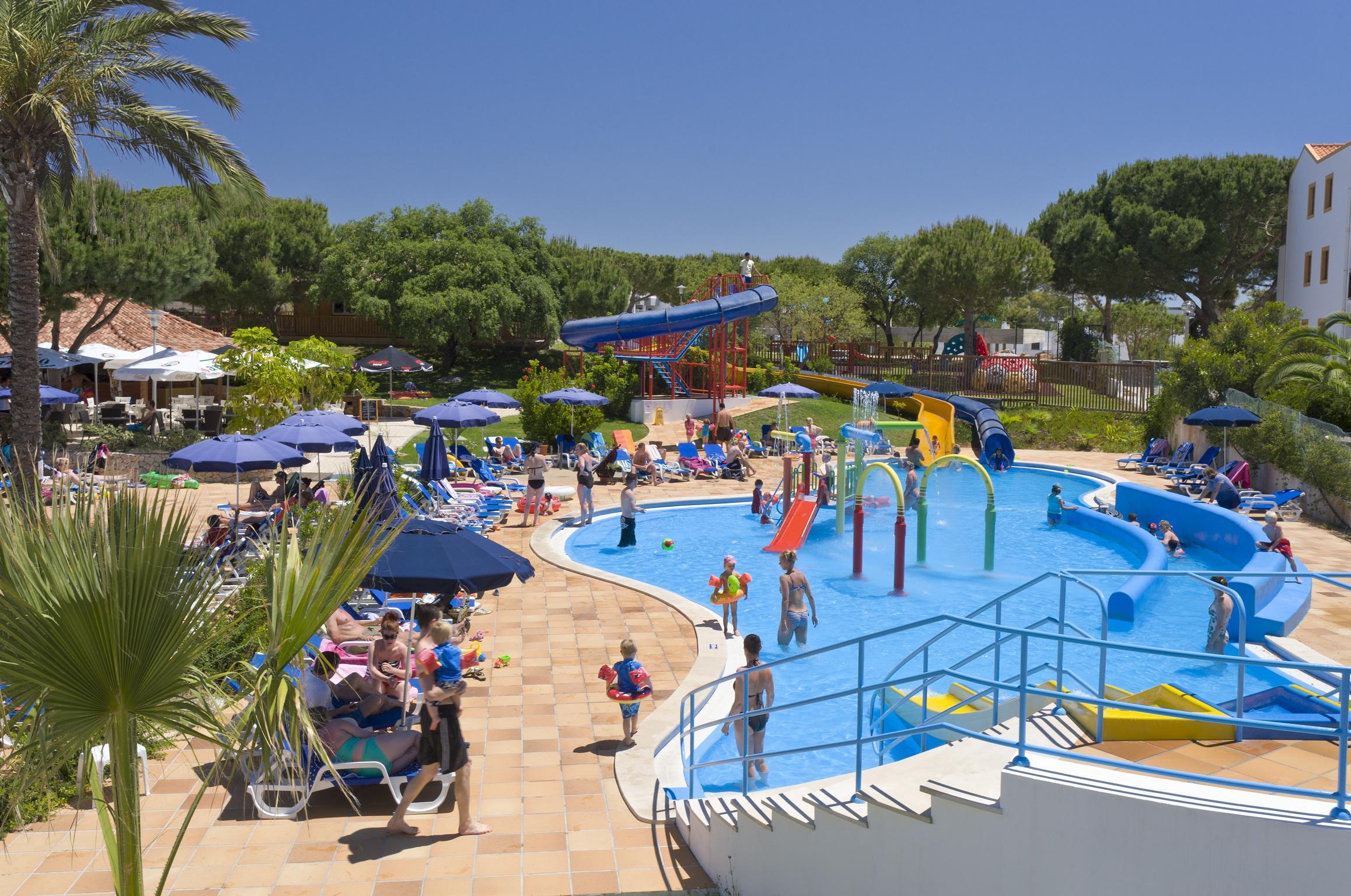 Alfagar Aparthotel