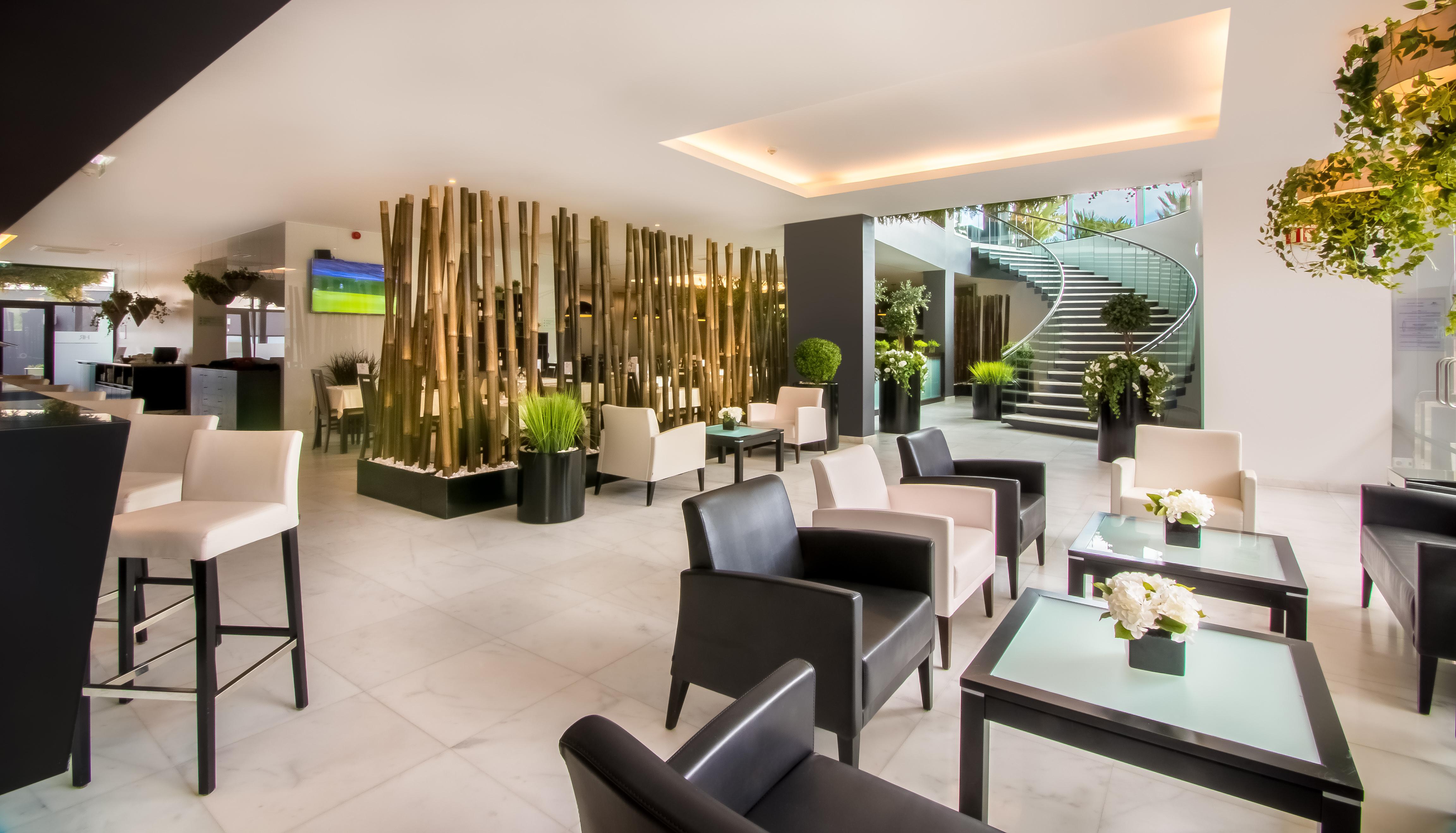 Hotel Rr Da Rocha