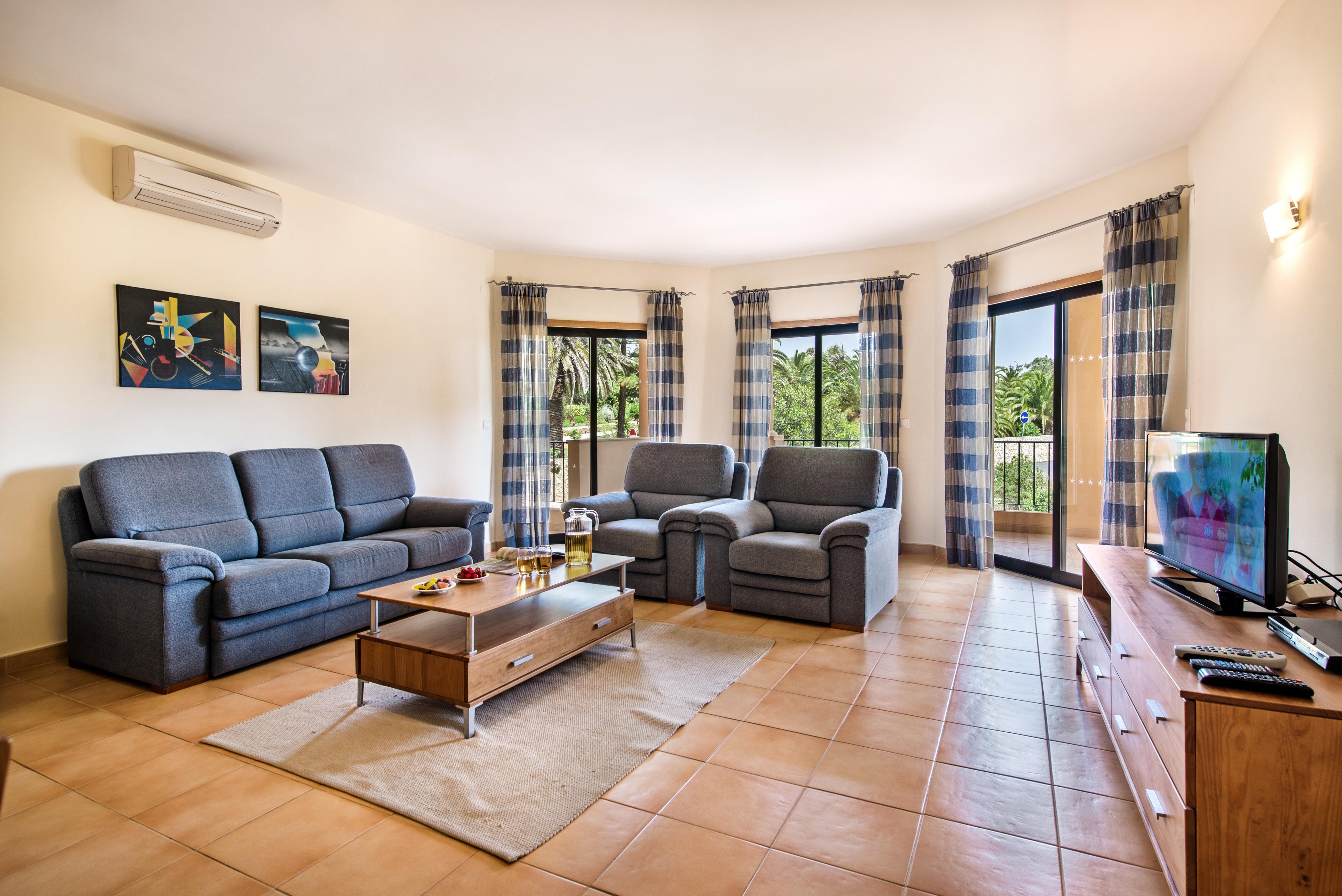 Resort Jardim Da Meia 4*