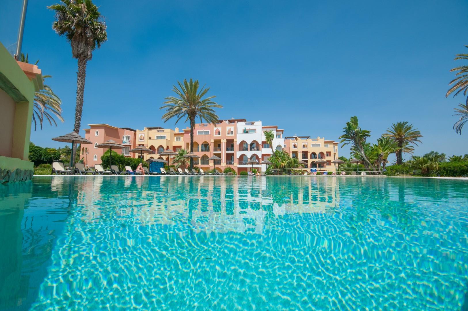 Resort Jardim Da Meia Lagos