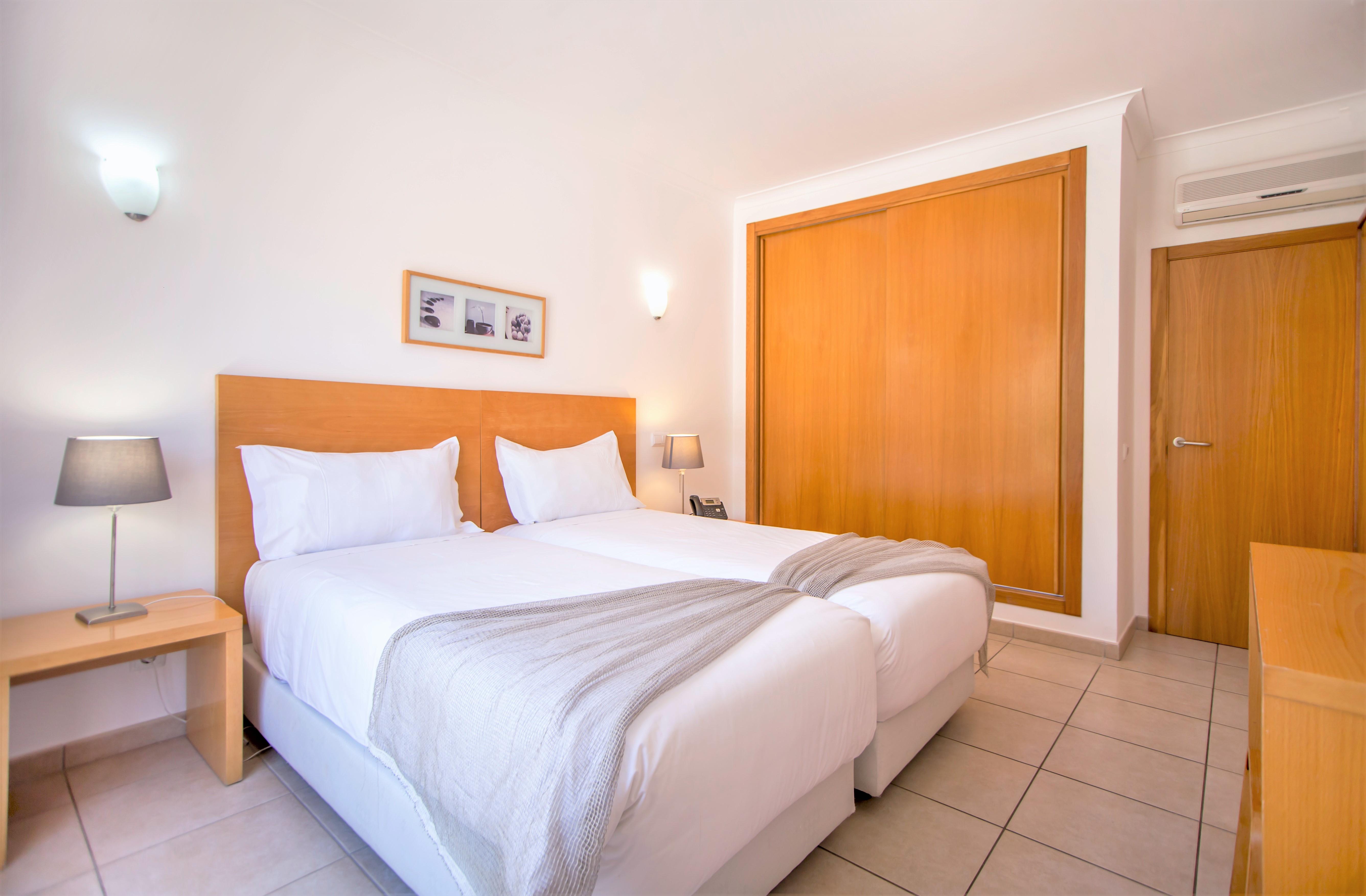 Aquamar Aparthotel 3*