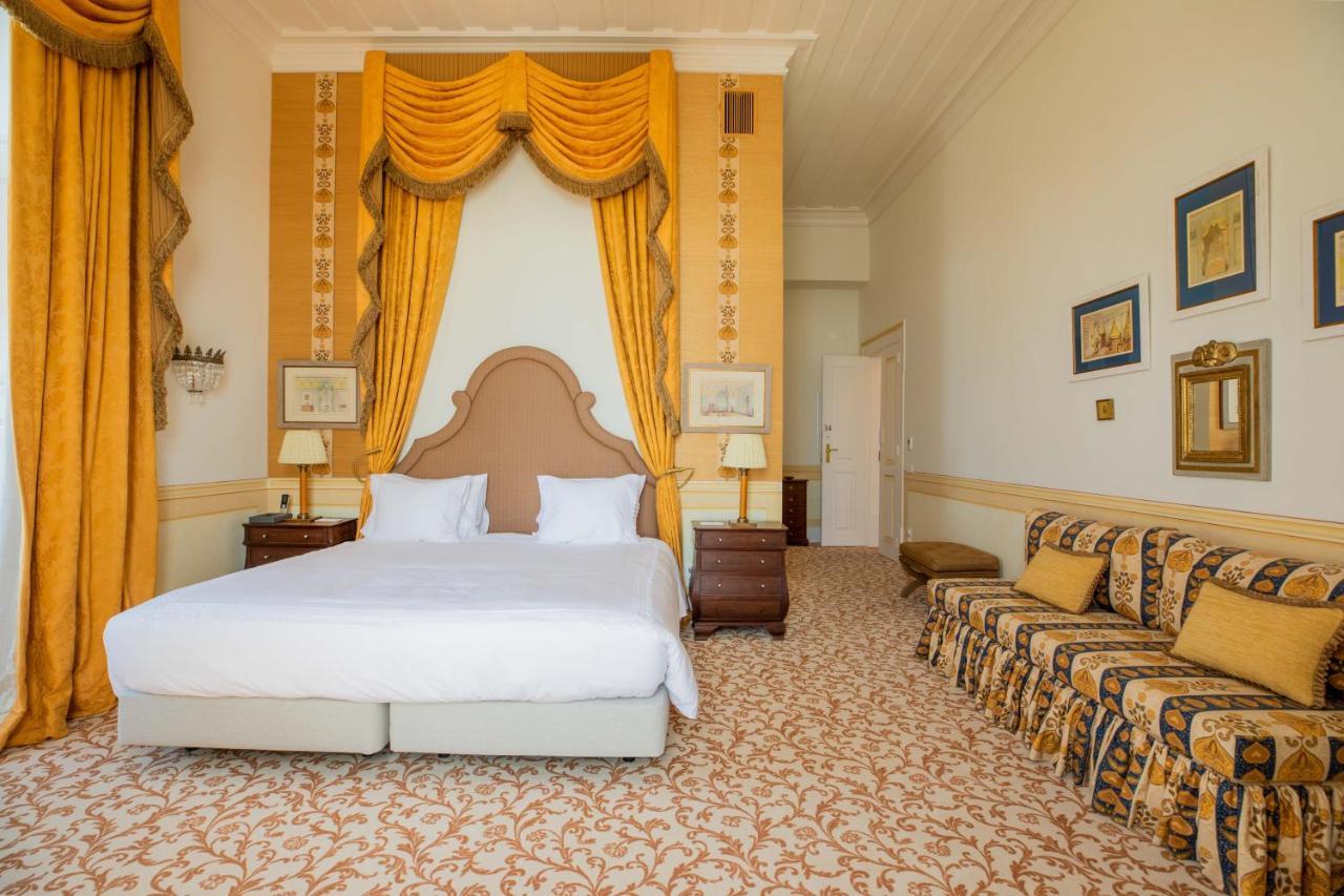 Vintage Hotel