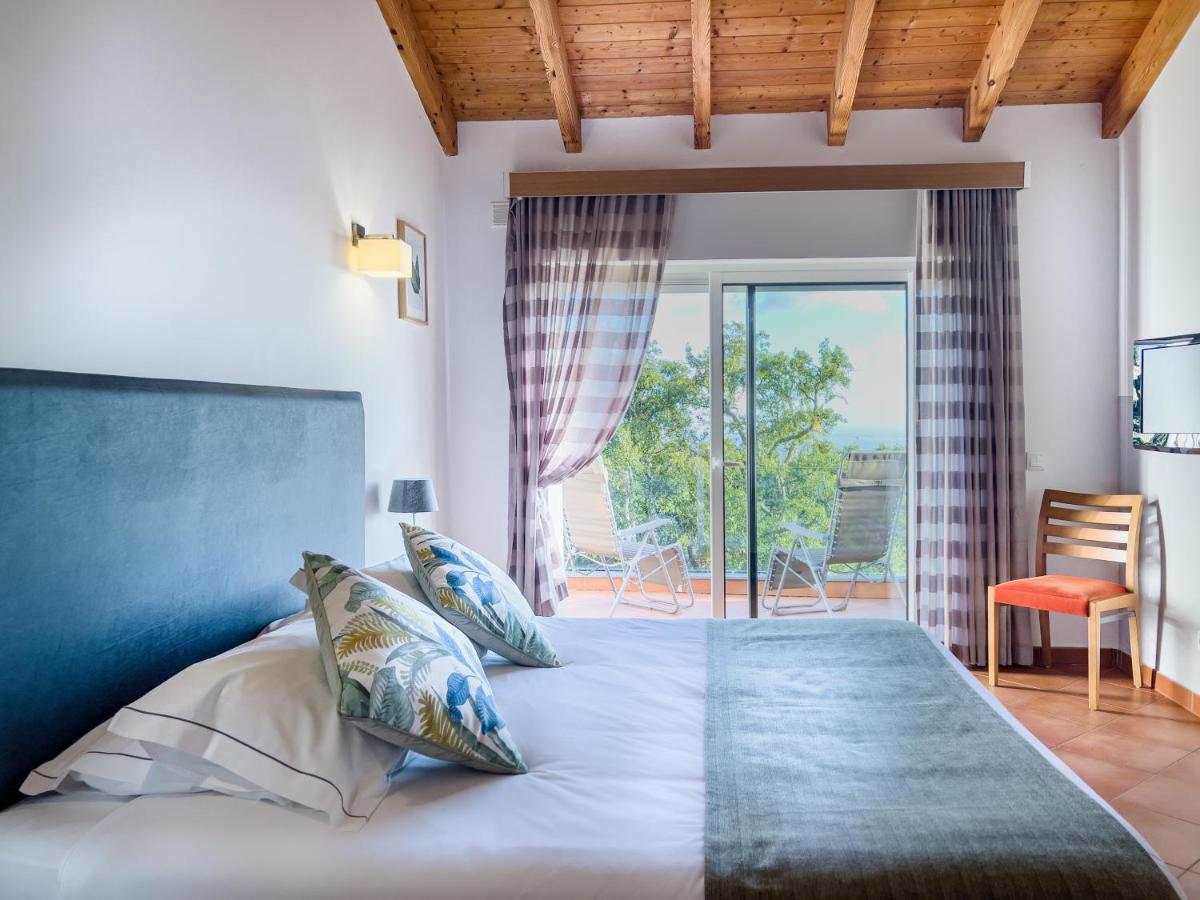 Pensión Vilafoia 3*