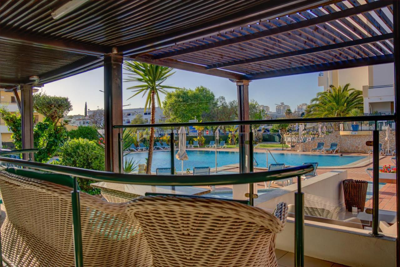 Ourabay - Art & Holidays Aparthotel 4*
