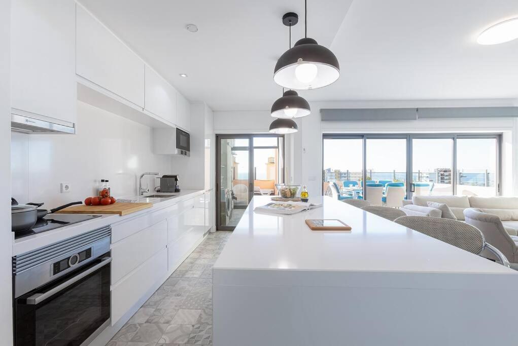 Apartment Dapi - Elegant Penthouse With Ocean View At Da Rocha
